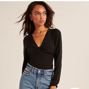 Abercrombie long sleeve twist front blouse